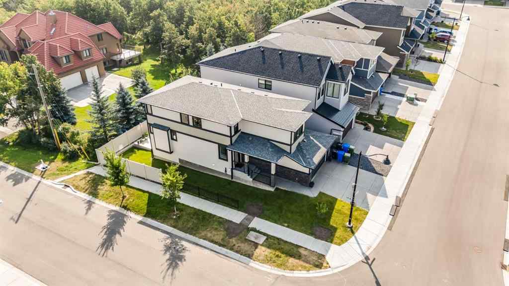 MLS® A2253136 - 10 West Grove Common SW in West Springs Calgary, Residential