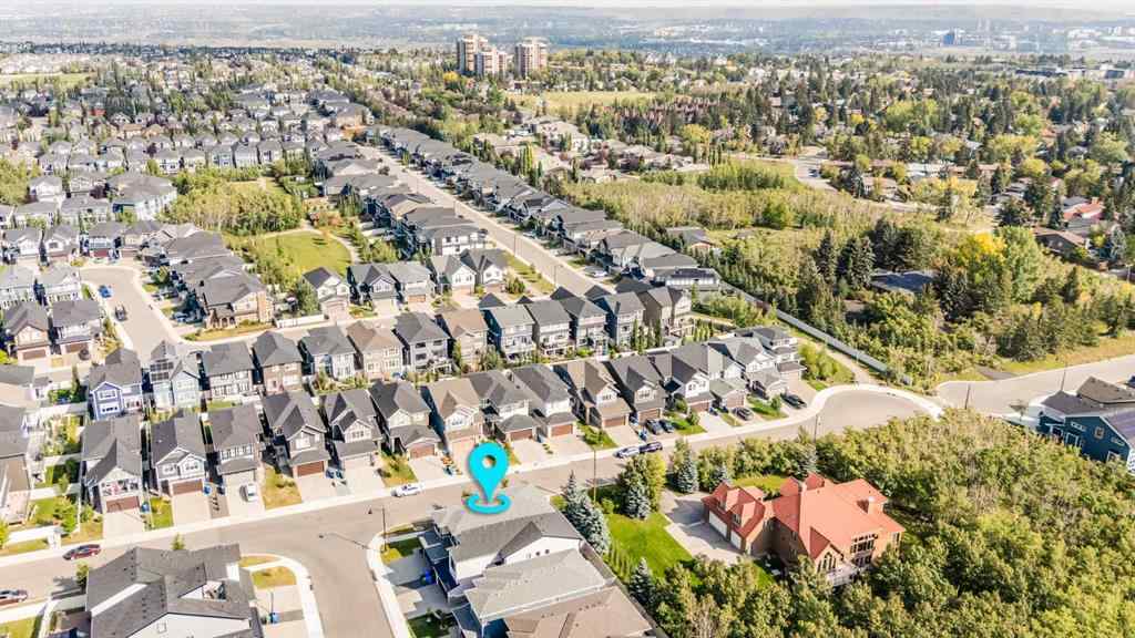 MLS® A2253136 - 10 West Grove Common SW in West Springs Calgary, Residential