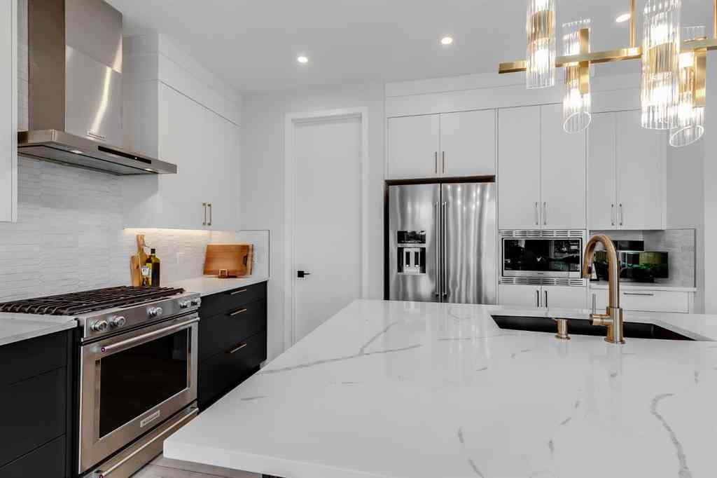 MLS® A2253136 - 10 West Grove Common SW in West Springs Calgary, Residential