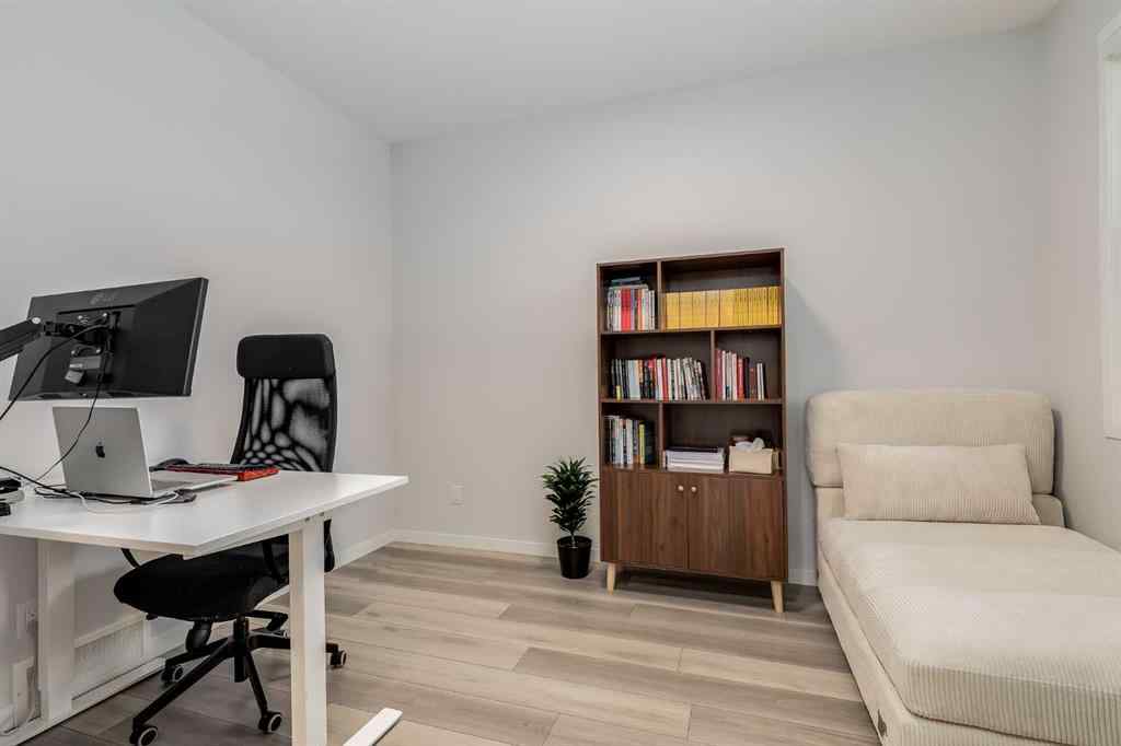 MLS® A2253136 - 10 West Grove Common SW in West Springs Calgary, Residential