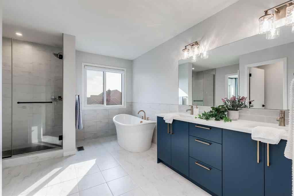 MLS® A2253136 - 10 West Grove Common SW in West Springs Calgary, Residential