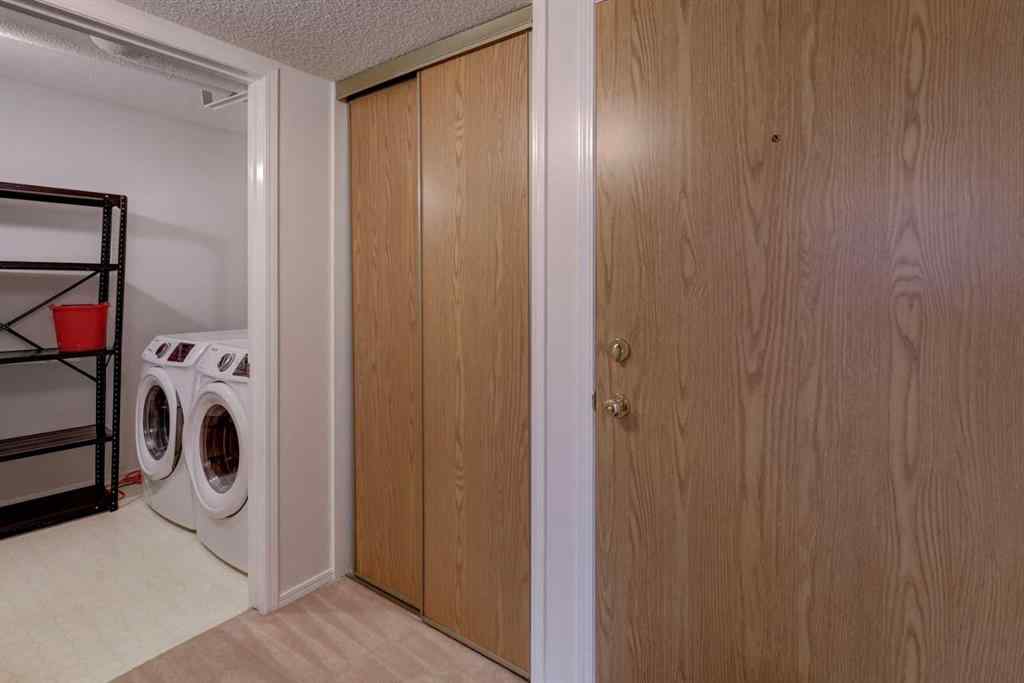 MLS® A2253142 - Unit #403 2011 University Drive NW in University Heights Calgary, Residential