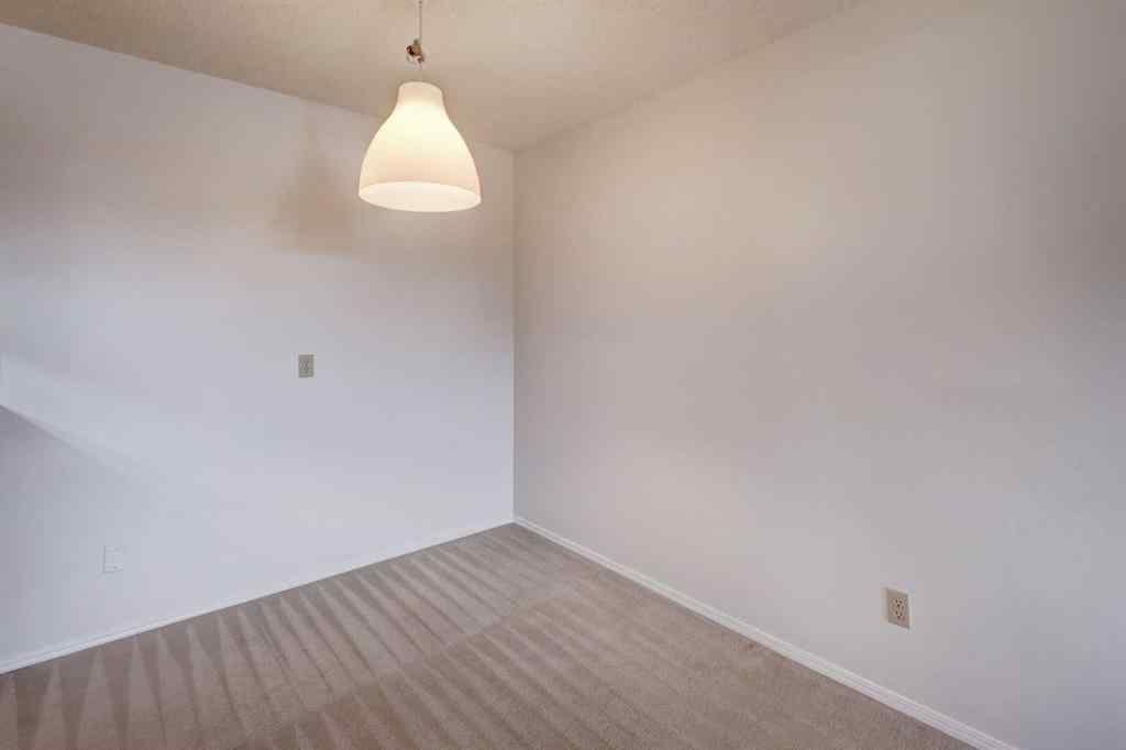 MLS® A2253142 - Unit #403 2011 University Drive NW in University Heights Calgary, Residential