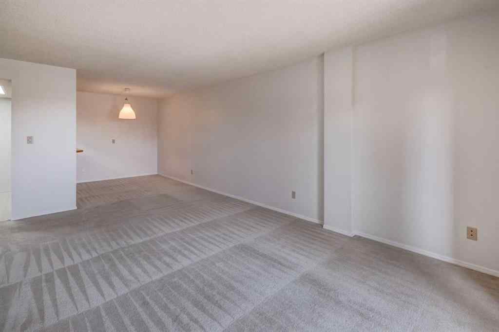 MLS® A2253142 - Unit #403 2011 University Drive NW in University Heights Calgary, Residential
