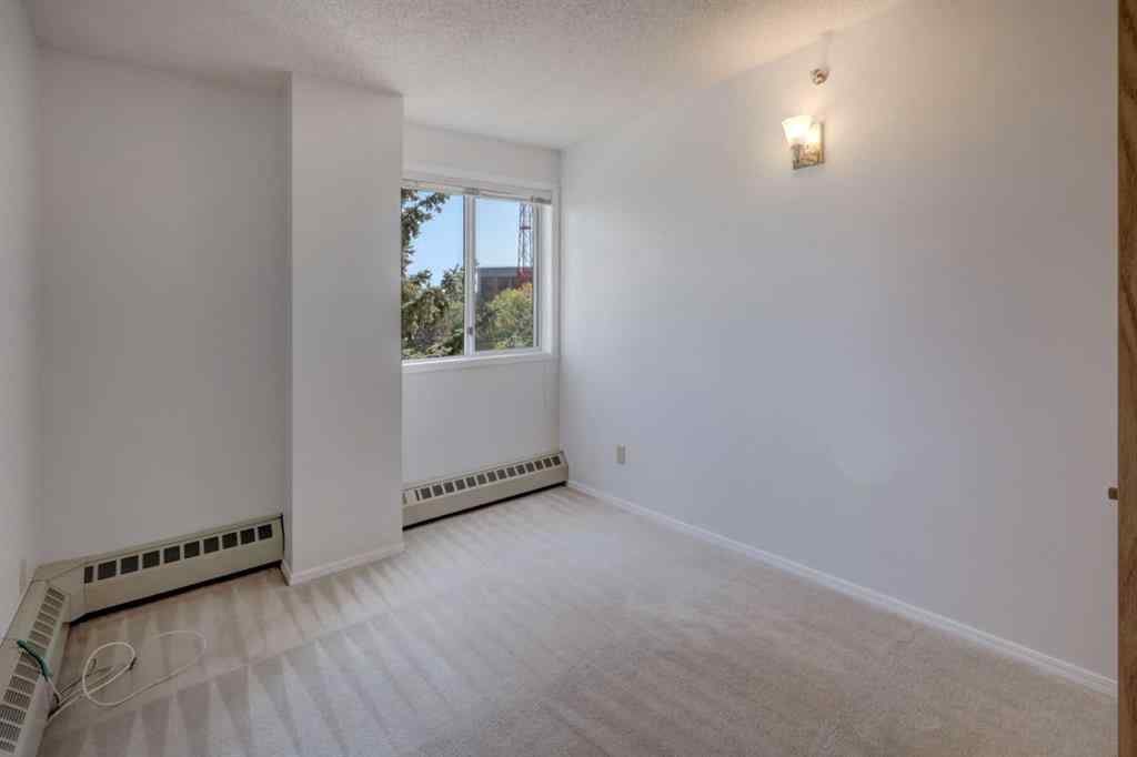 MLS® A2253142 - Unit #403 2011 University Drive NW in University Heights Calgary, Residential