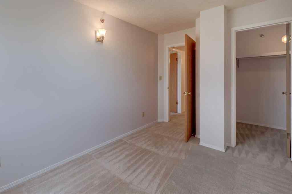 MLS® A2253142 - Unit #403 2011 University Drive NW in University Heights Calgary, Residential