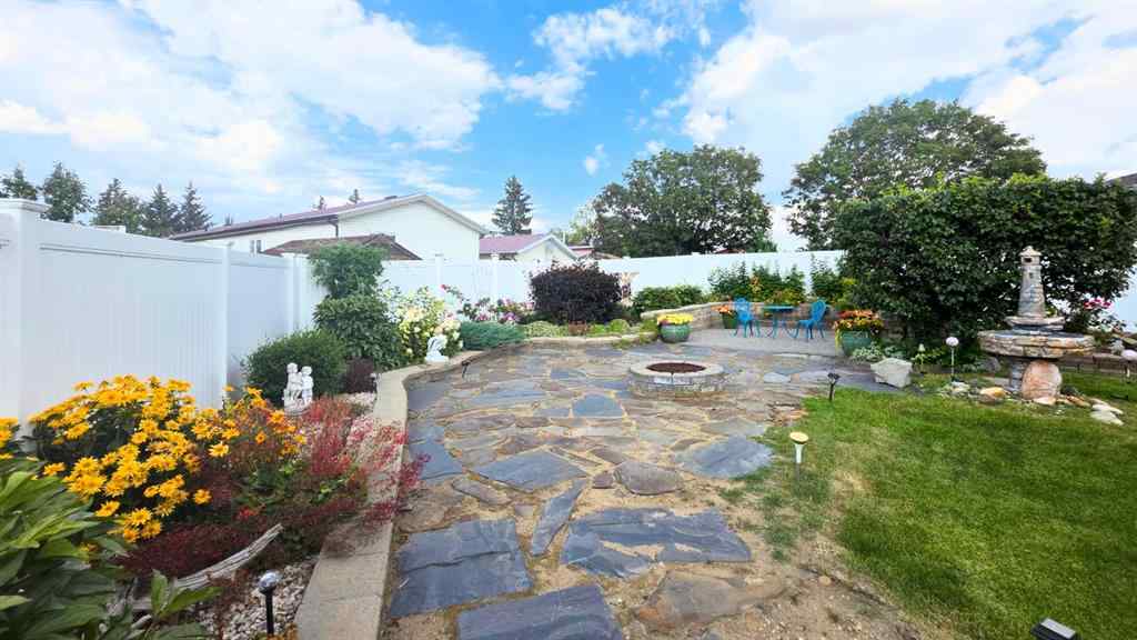MLS® A2253143 - 2006 25 Avenue  in NONE Bowden, Residential