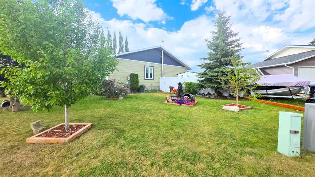 MLS® A2253143 - 2006 25 Avenue  in NONE Bowden, Residential