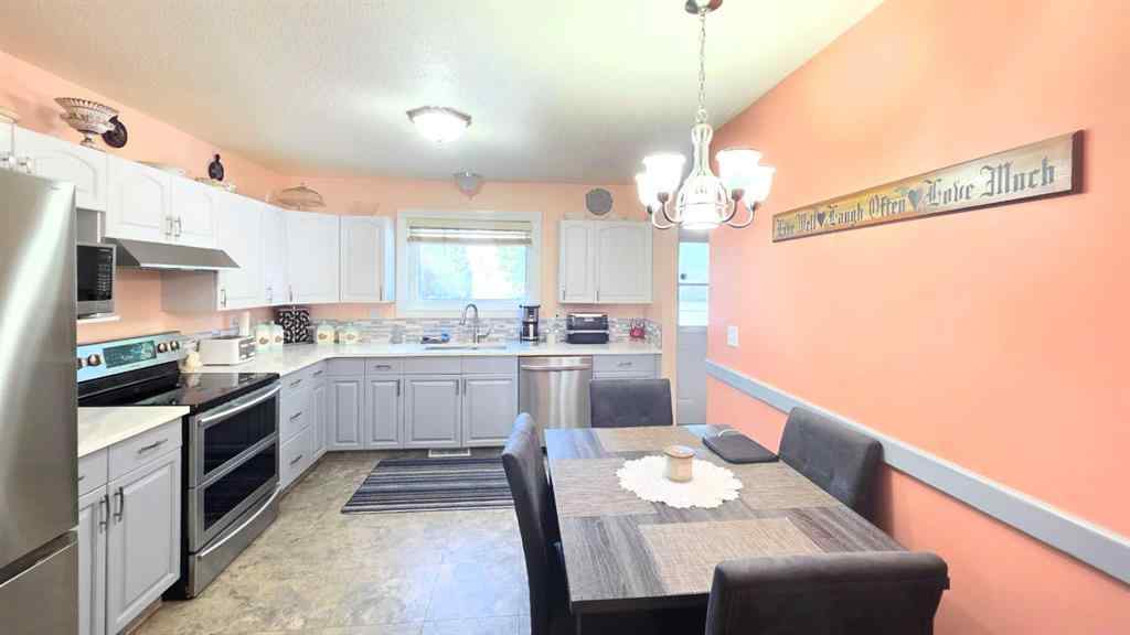 MLS® A2253143 - 2006 25 Avenue  in NONE Bowden, Residential