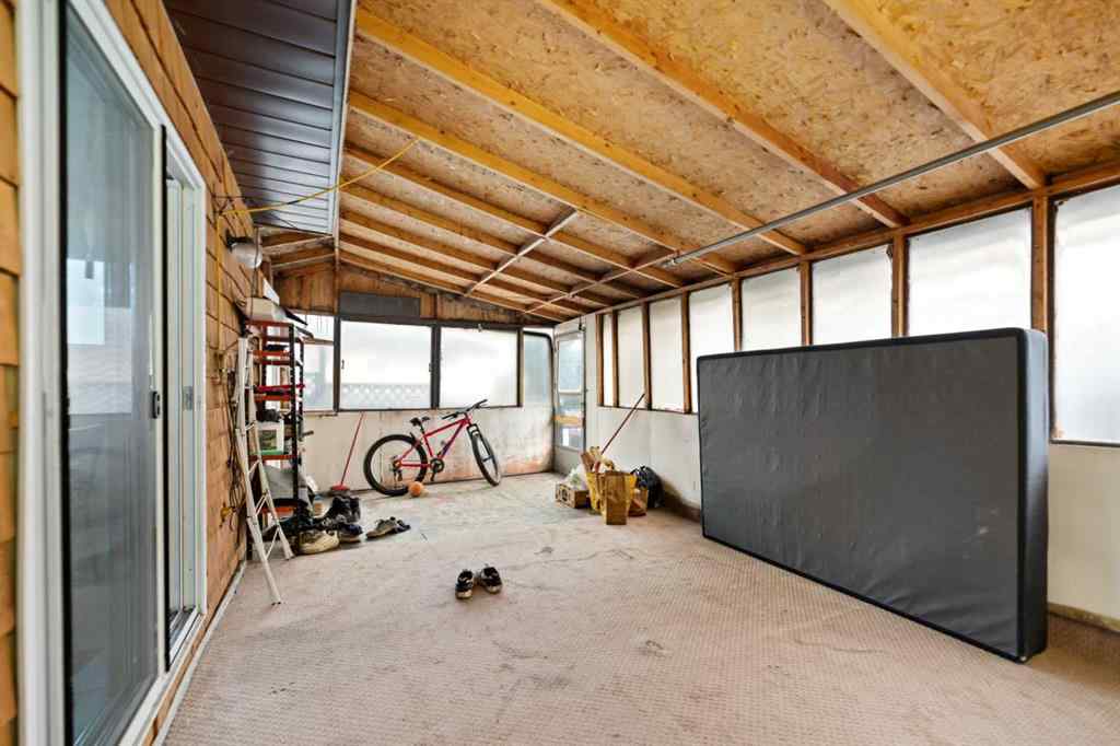 MLS® A2253149 - 110 39 Street SE in Forest Heights Calgary, Residential