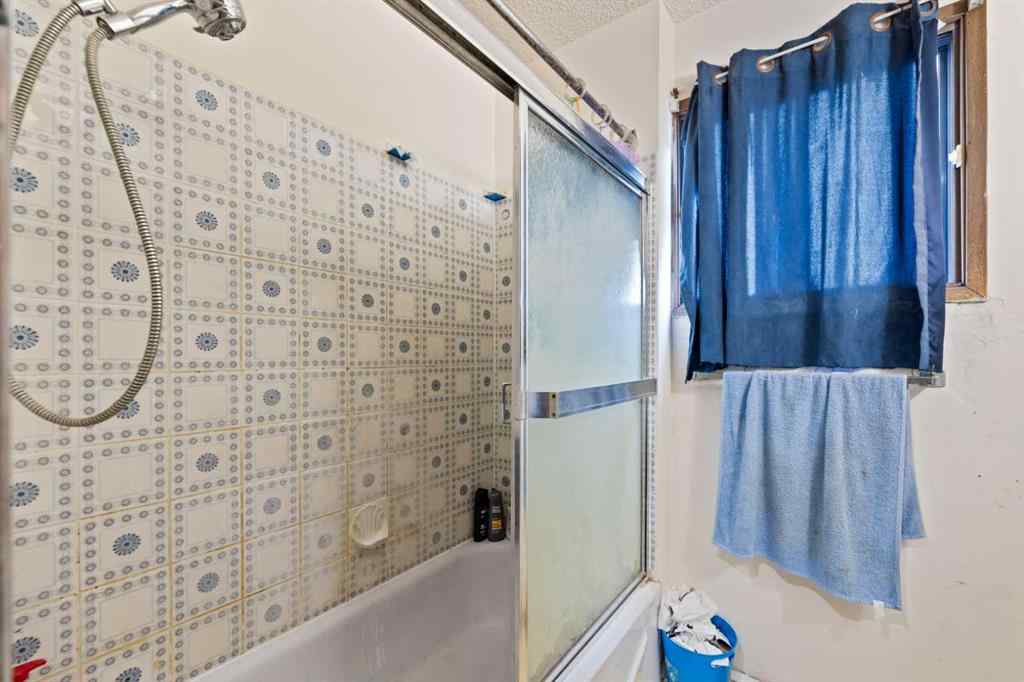 MLS® A2253149 - 110 39 Street SE in Forest Heights Calgary, Residential