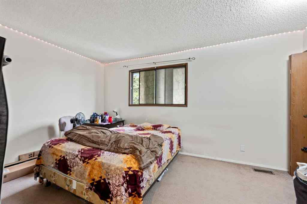 MLS® A2253149 - 110 39 Street SE in Forest Heights Calgary, Residential