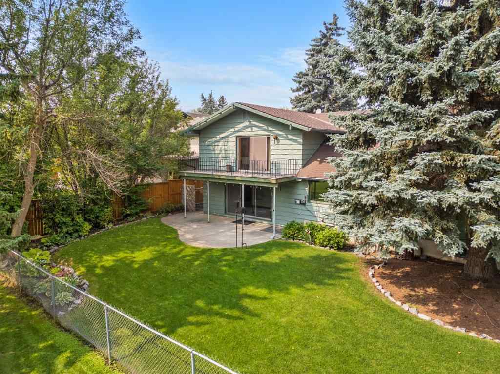 MLS® A2253153 - 427 Willow Grove Crescent SE in Willow Park Calgary, Residential