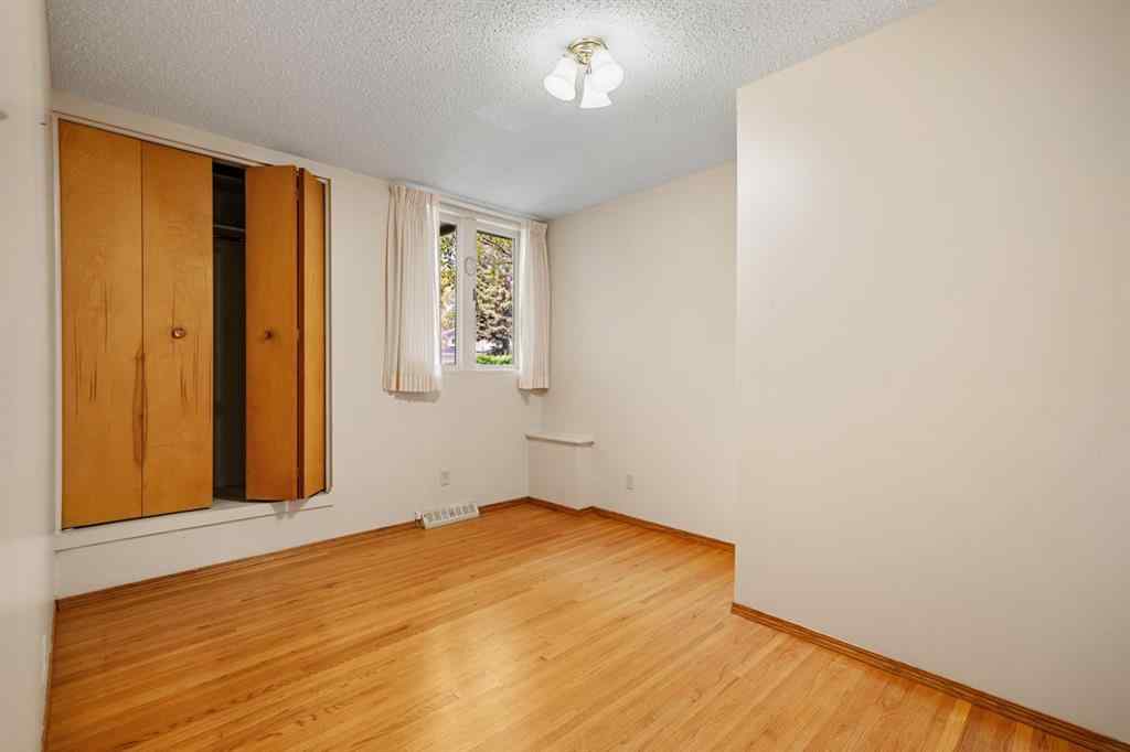 MLS® A2253153 - 427 Willow Grove Crescent SE in Willow Park Calgary, Residential