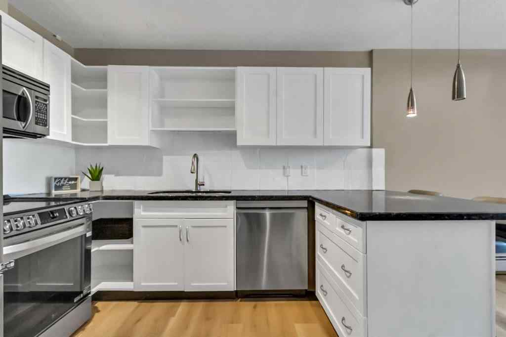 MLS® A2253157 - Unit #8 218 Village Terrace SW in Patterson Calgary, Residential