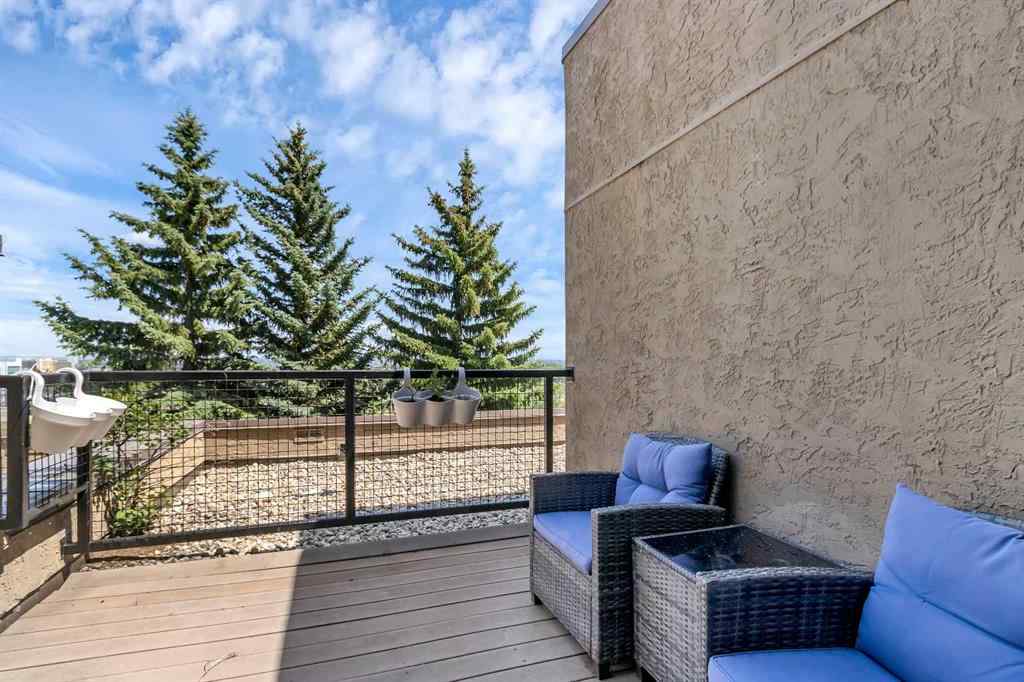 MLS® A2253157 - Unit #8 218 Village Terrace SW in Patterson Calgary, Residential