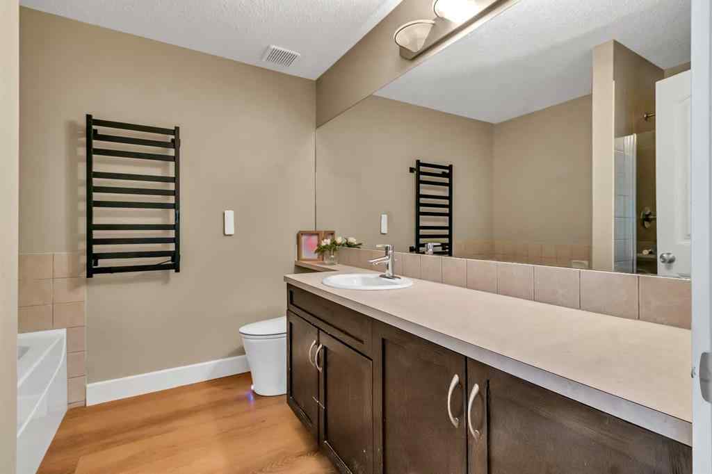MLS® A2253157 - Unit #8 218 Village Terrace SW in Patterson Calgary, Residential