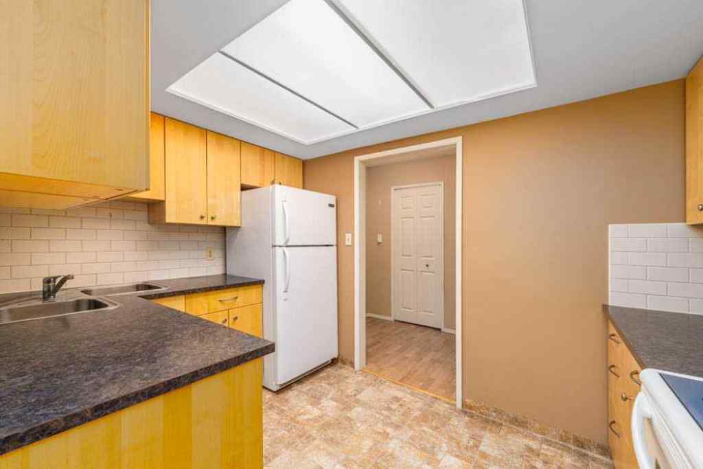 MLS® A2253171 - Unit #316 3730 50 Street NW in Varsity Calgary, Residential