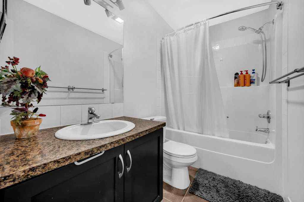 MLS® A2253177 - 2088 Luxstone Boulevard SW in Luxstone Airdrie, Residential
