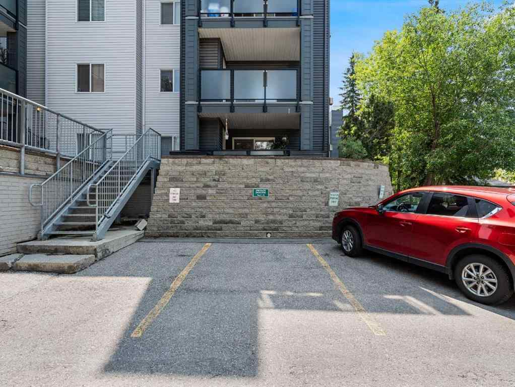 MLS® A2253178 - Unit #409 10 Sierra Morena Mews SW in Signal Hill Calgary, Residential