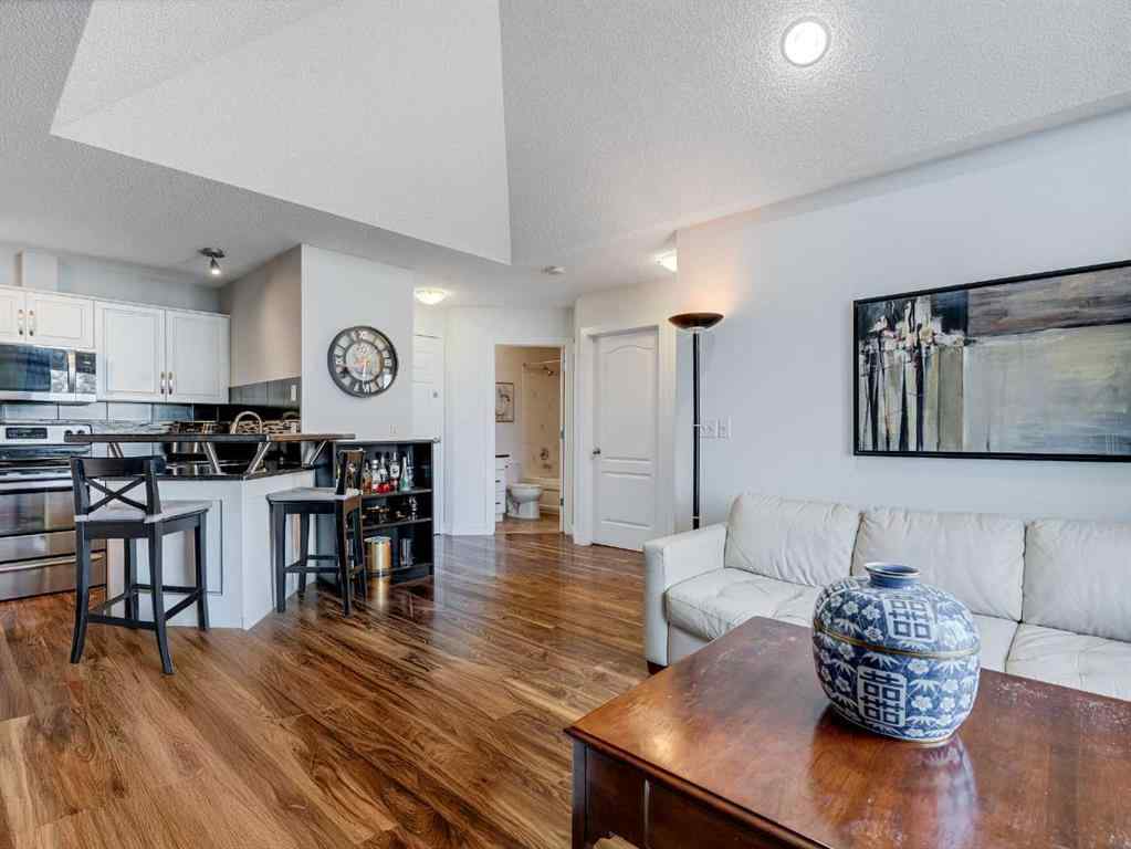 MLS® A2253178 - Unit #409 10 Sierra Morena Mews SW in Signal Hill Calgary, Residential