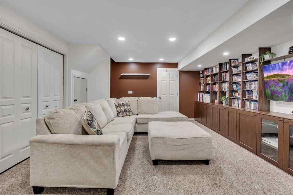 MLS® A2253179 - 216 Cramond Green SE in Cranston Calgary, Residential