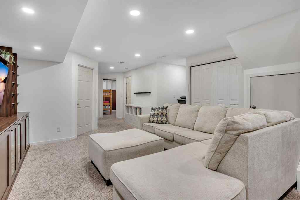 MLS® A2253179 - 216 Cramond Green SE in Cranston Calgary, Residential