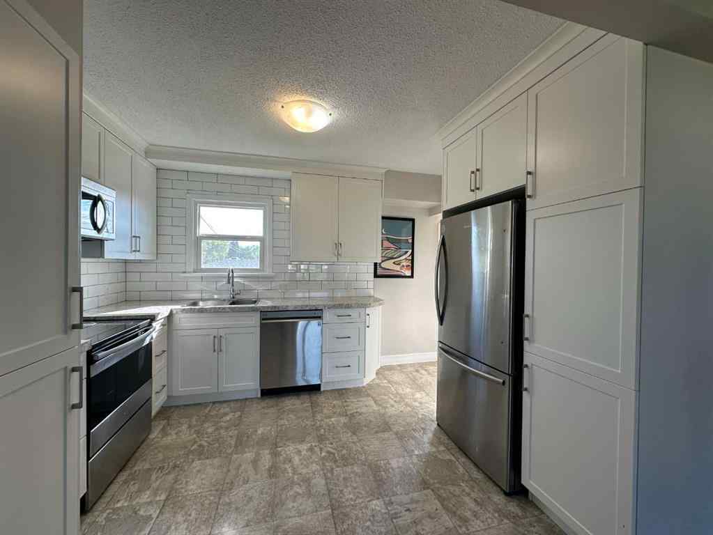MLS® A2253191 - 5401 58 Street  in Central Ponoka Ponoka, Residential