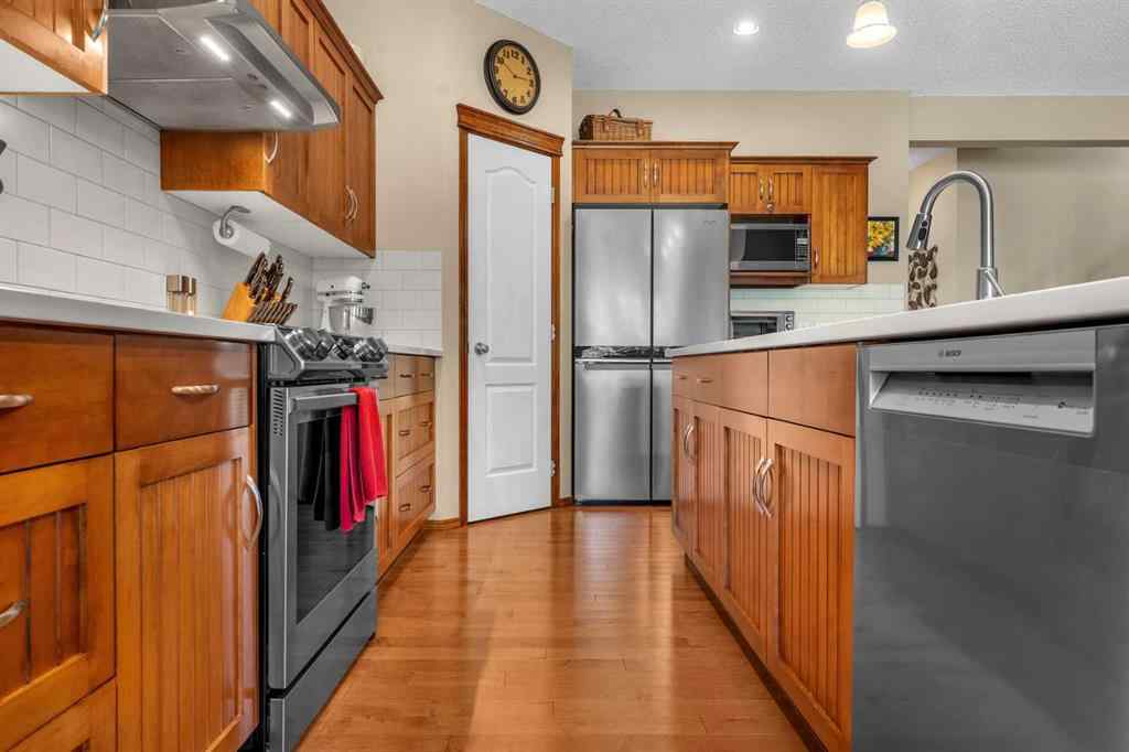 MLS® A2253193 - 62 Brightondale Park SE in New Brighton Calgary, Residential