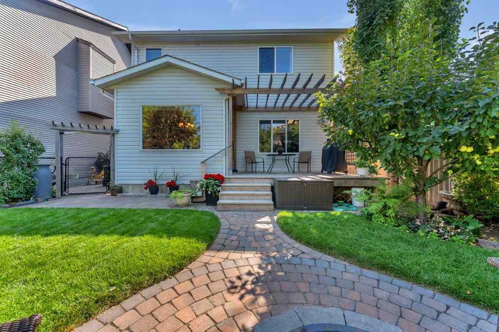 MLS® A2253193 - 62 Brightondale Park SE in New Brighton Calgary, Residential