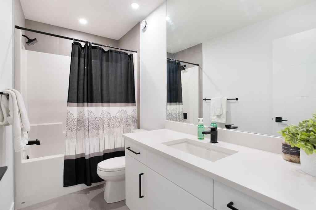 MLS® A2253197 - 21 Lucas Cove NW in Livingston Calgary, Residential