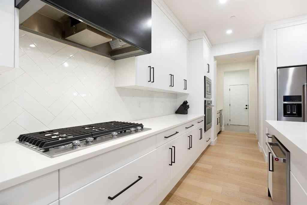 MLS® A2253197 - 21 Lucas Cove NW in Livingston Calgary, Residential