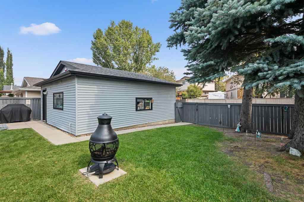 MLS® A2253198 - 156 Rundlehill Drive NE in Rundle Calgary, Residential