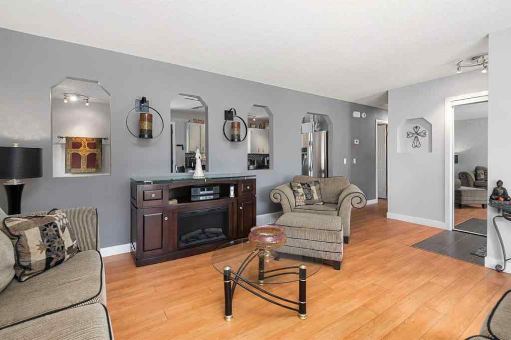 MLS® A2253198 - 156 Rundlehill Drive NE in Rundle Calgary, Residential