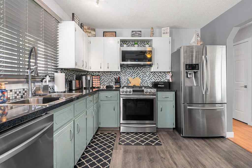 MLS® A2253198 - 156 Rundlehill Drive NE in Rundle Calgary, Residential