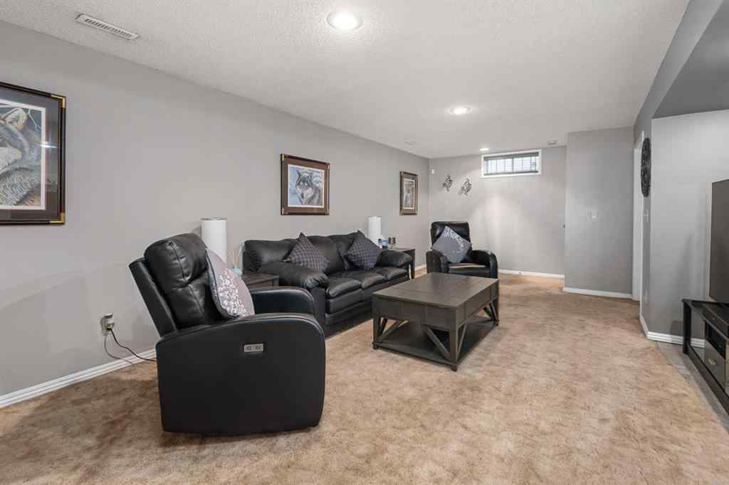 MLS® A2253198 - 156 Rundlehill Drive NE in Rundle Calgary, Residential