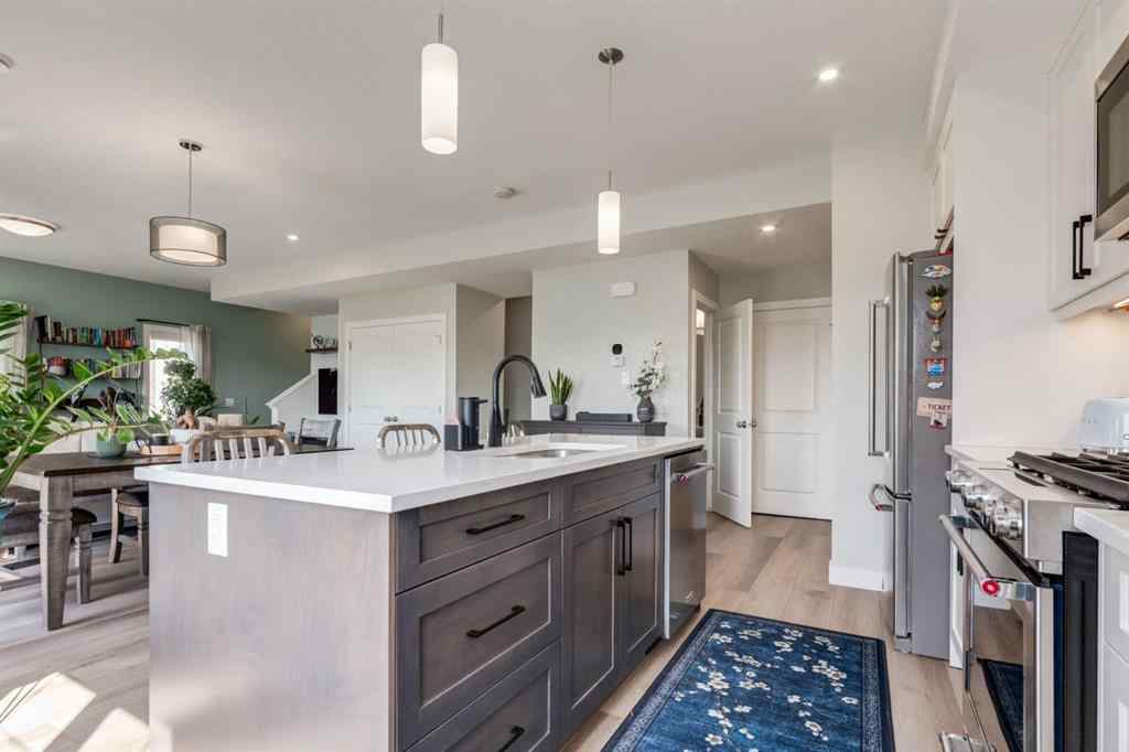 MLS® A2253199 - 370 Canals Crossing SW in Canals Airdrie, Residential