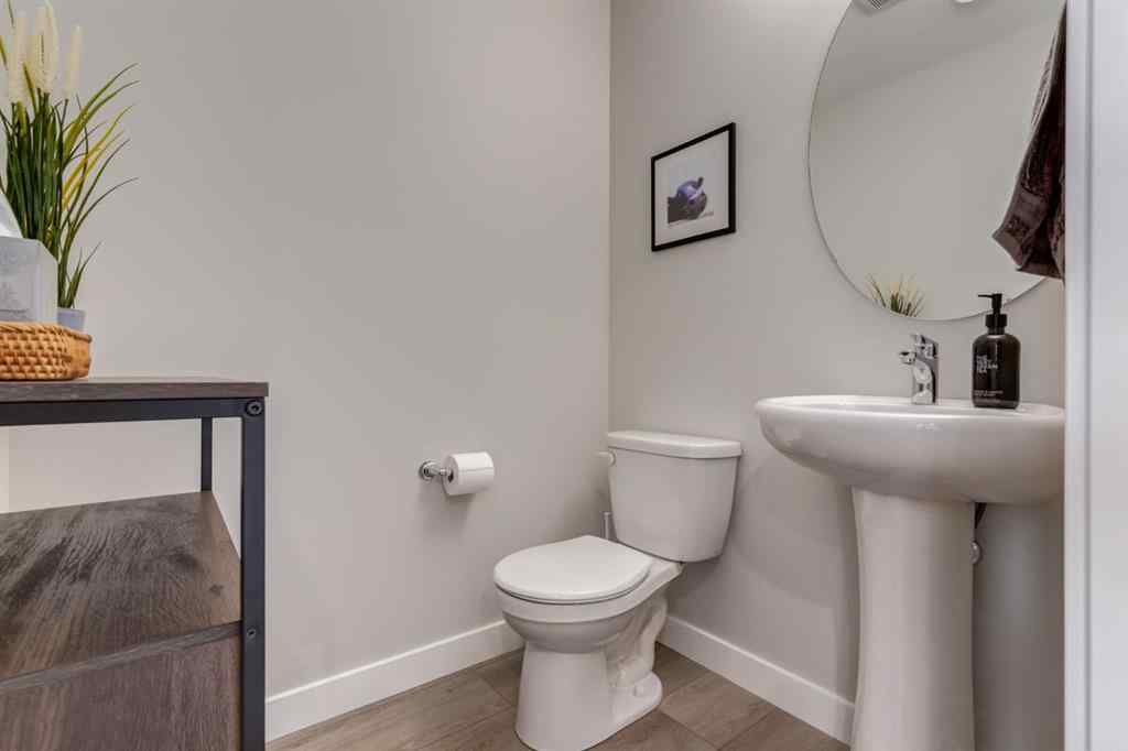 MLS® A2253199 - 370 Canals Crossing SW in Canals Airdrie, Residential