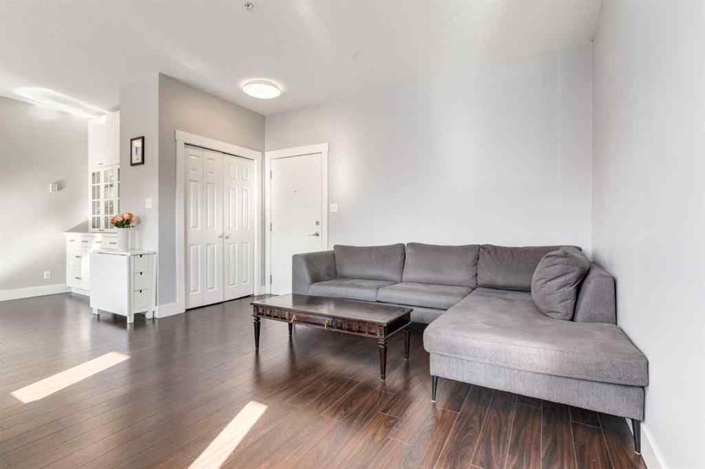 MLS® A2253205 - Unit #201 3501 15 Street SW in Altadore Calgary, Residential
