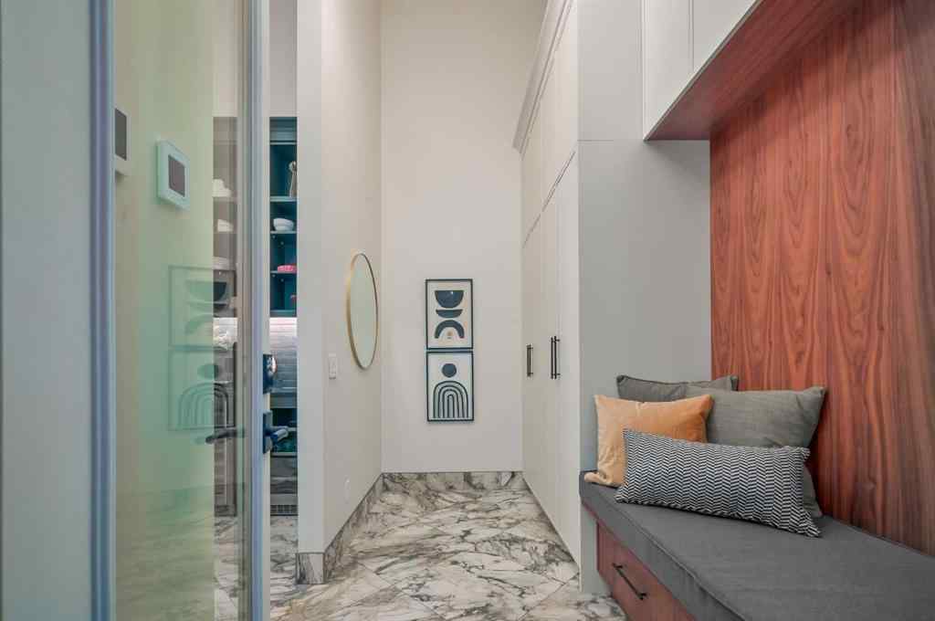 MLS® A2253209 - 1608 49 Avenue SW in Altadore Calgary, Residential