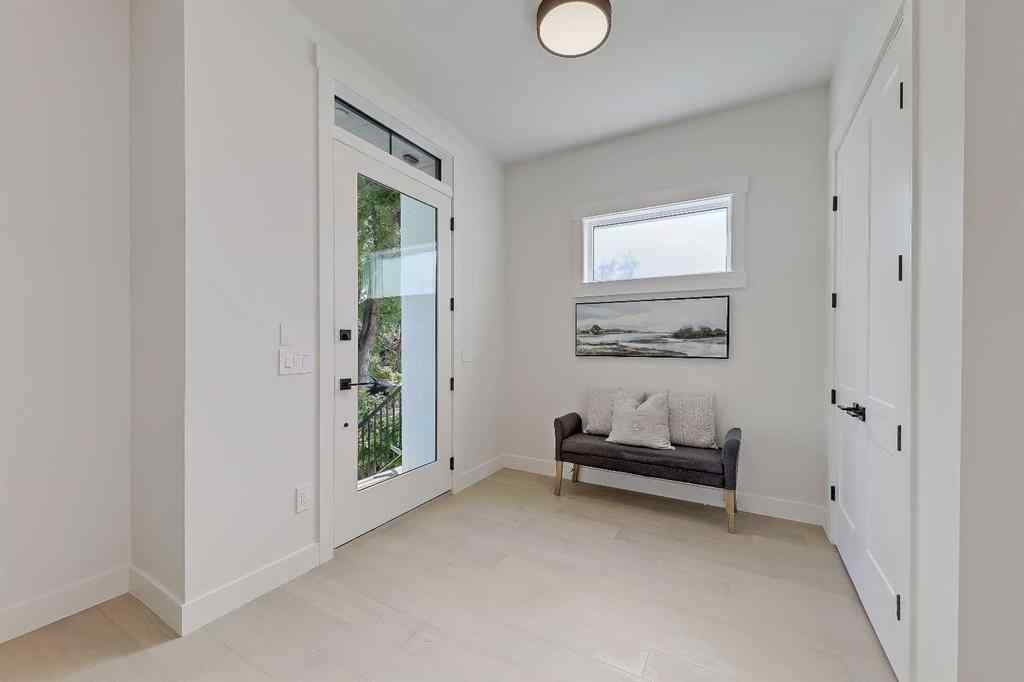 MLS® A2253214 - 737 36 Street NW in Parkdale Calgary, Residential