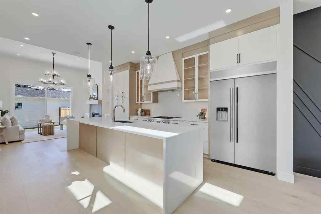 MLS® A2253214 - 737 36 Street NW in Parkdale Calgary, Residential