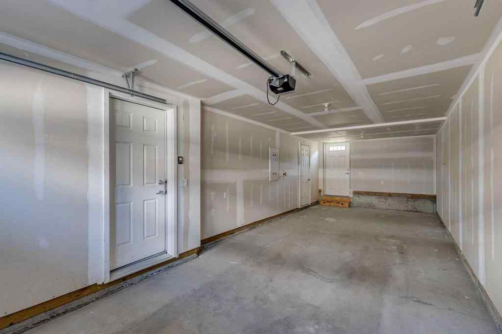 MLS® A2253218 - Unit #605 1225 Kings Heights Way SE in Kings Heights Airdrie, Residential