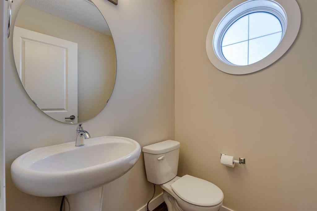 MLS® A2253218 - Unit #605 1225 Kings Heights Way SE in Kings Heights Airdrie, Residential