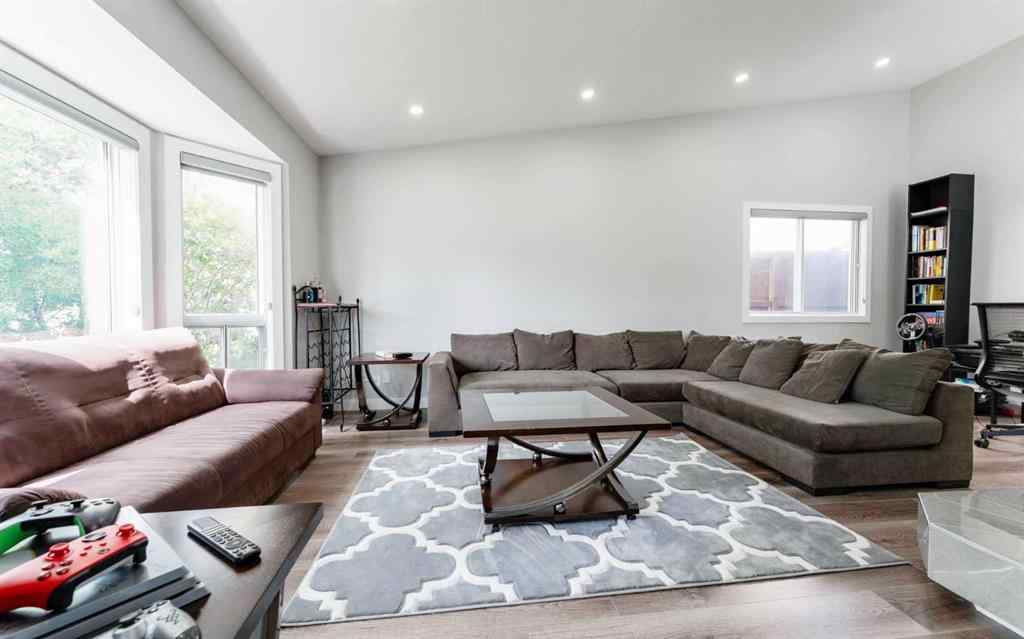 MLS® A2253219 - 36 Whitehaven Road NE in Whitehorn Calgary, Residential
