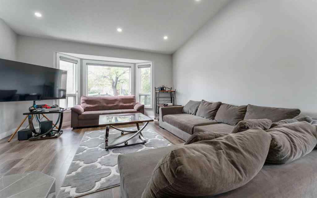 MLS® A2253219 - 36 Whitehaven Road NE in Whitehorn Calgary, Residential