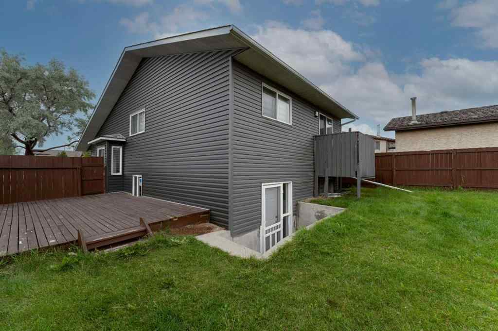 MLS® A2253219 - 36 Whitehaven Road NE in Whitehorn Calgary, Residential