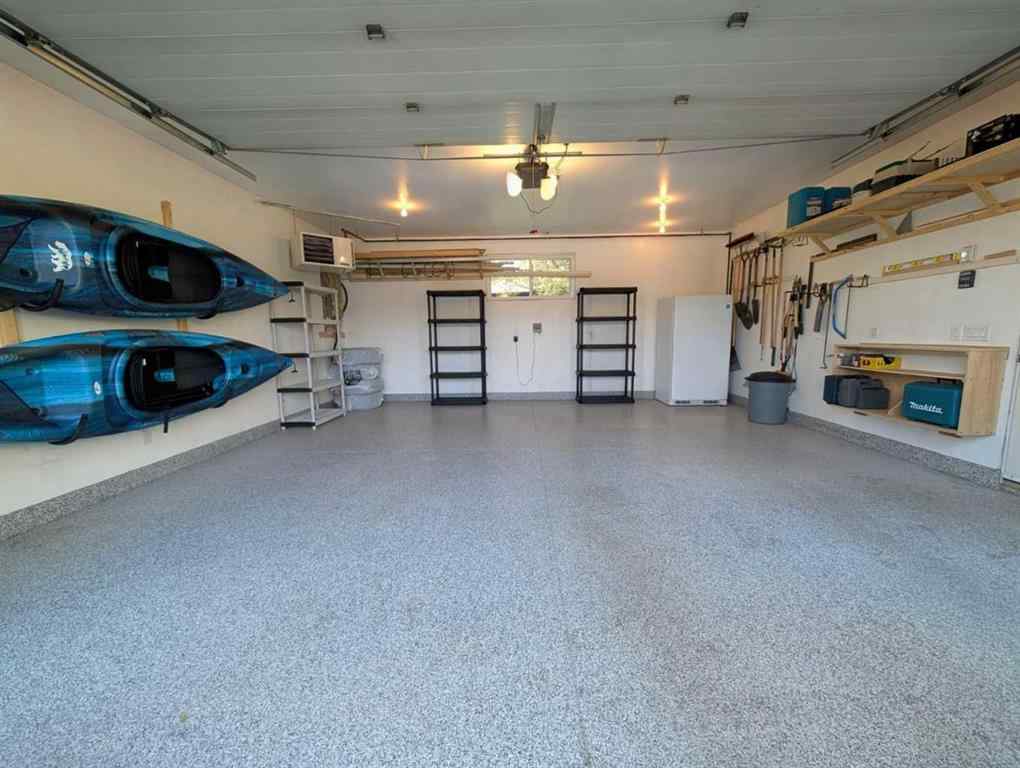 MLS® A2253223 - 633 23 Avenue NE in Winston Heights/Mountview Calgary, Residential