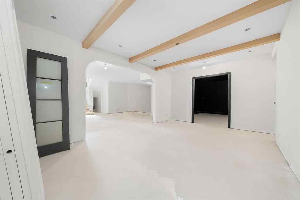 MLS® A2253224 - 518 33 Avenue SW in Rideau Park Calgary, Residential