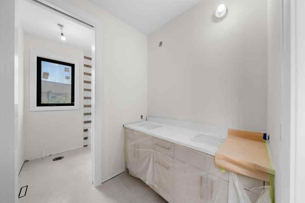 MLS® A2253224 - 518 33 Avenue SW in Rideau Park Calgary, Residential